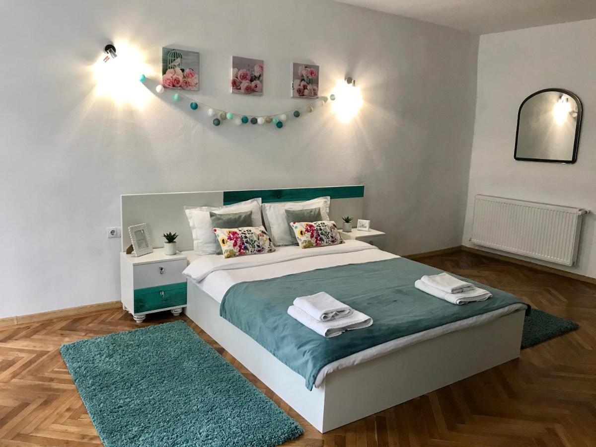 36 Central Residence Braşov Esterno foto
