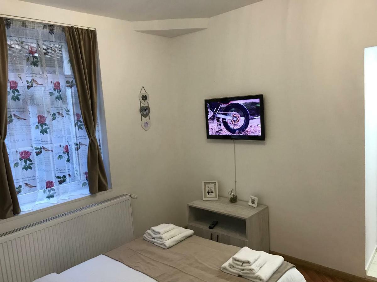 36 Central Residence Braşov Esterno foto