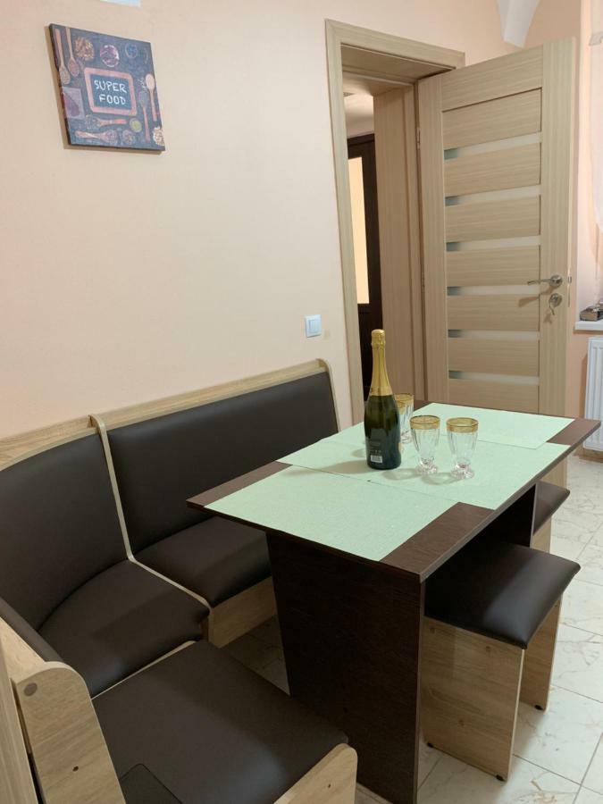 36 Central Residence Braşov Esterno foto